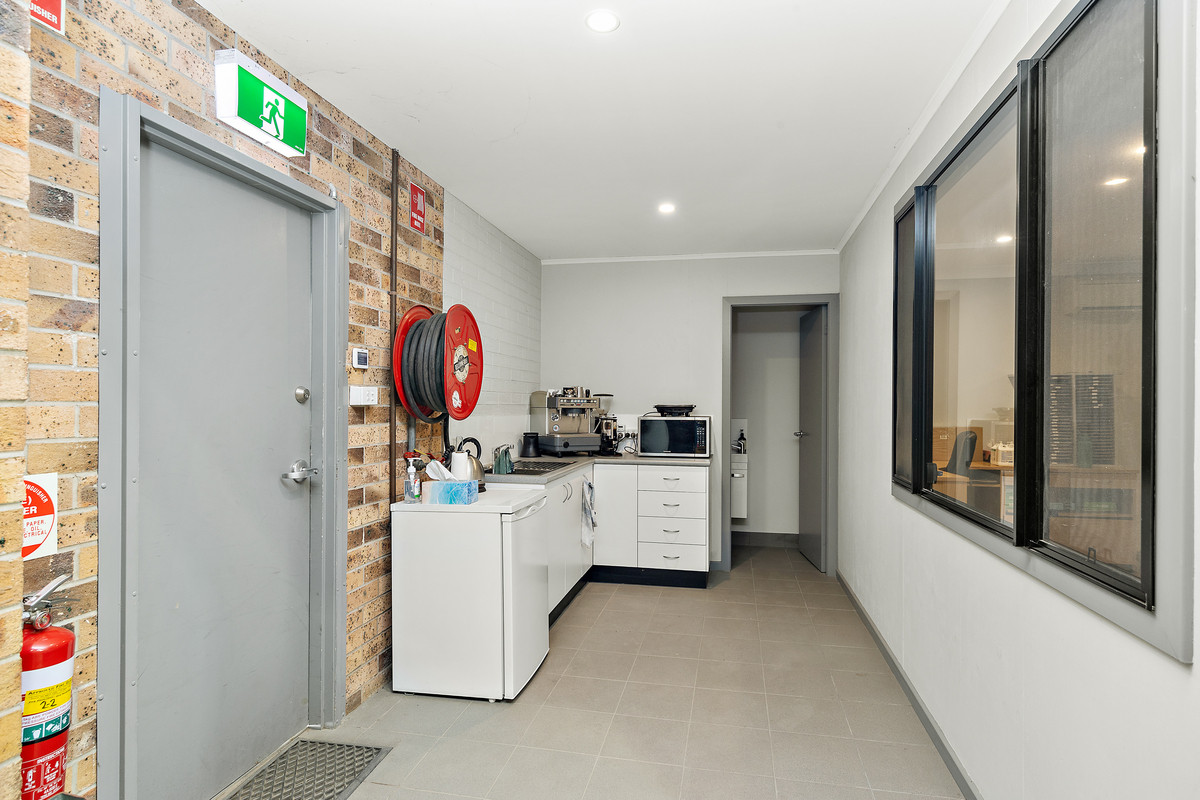 R2-4454460-East-Maitland-2025-03-21-123634-2