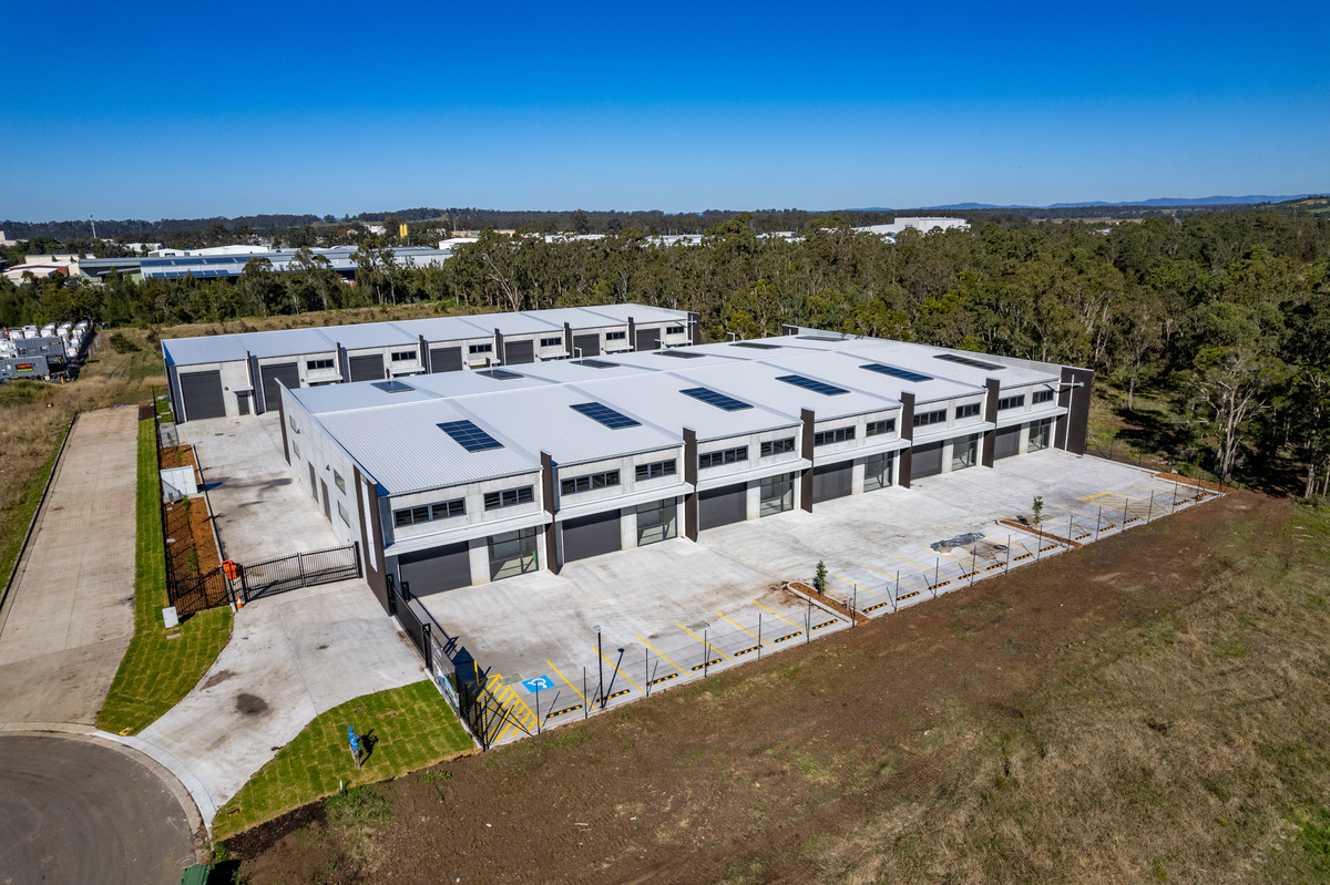 R2 3520681 Rutherford 2025 06 16 145725 | Commercial Collective