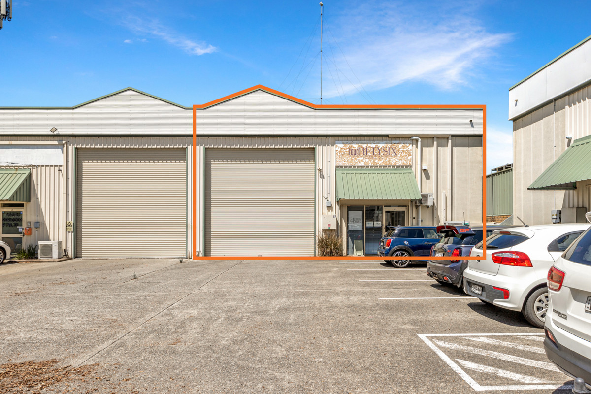 R2 4392762 Mayfield East 2025 08 01 101729 | Commercial Collective