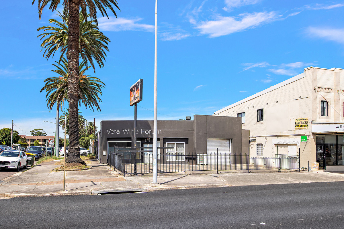 R2-4374117-Hamilton-2025-10-08-144322-1