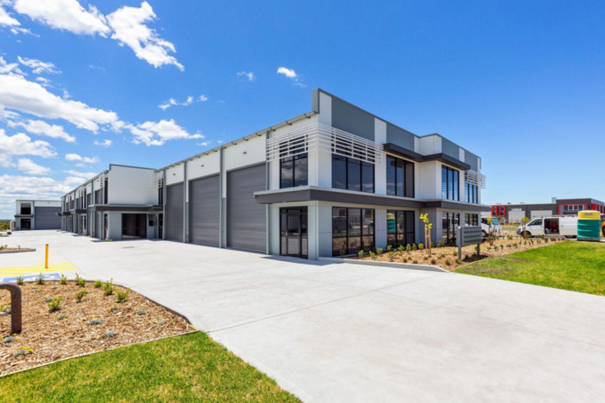 R2-4606468-Mayfield-West-2025-09-29-150404-1