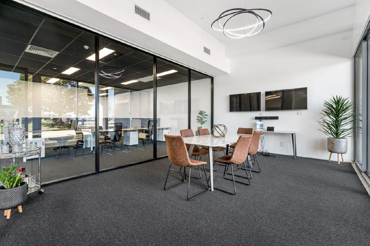 R2-4726562-Newcastle-2025-11-10-195355-1