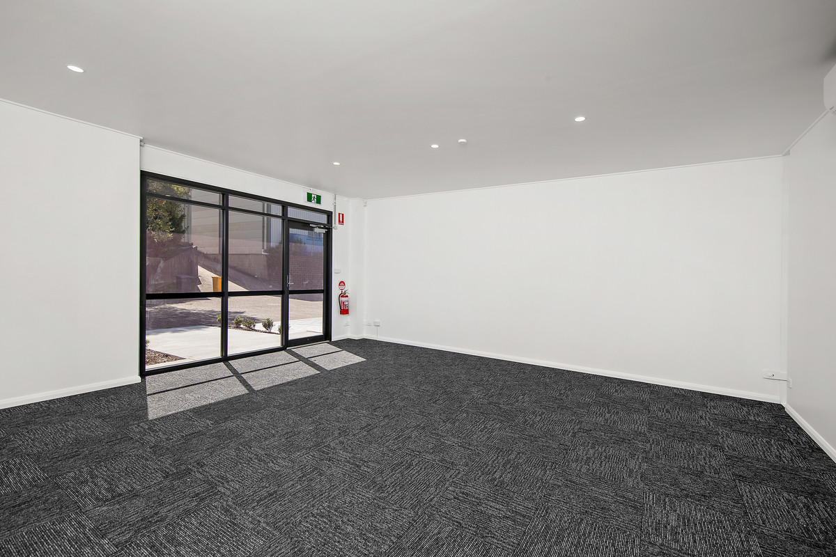 R2-4782007-Warners-Bay-2025-11-05-154033-2