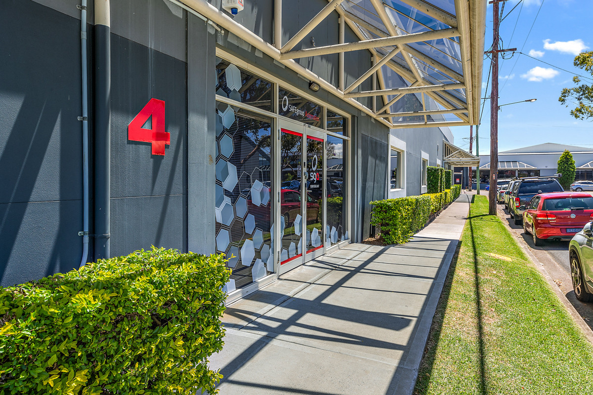 R2-4750435-New-Lambton-2026-02-11-072917-1