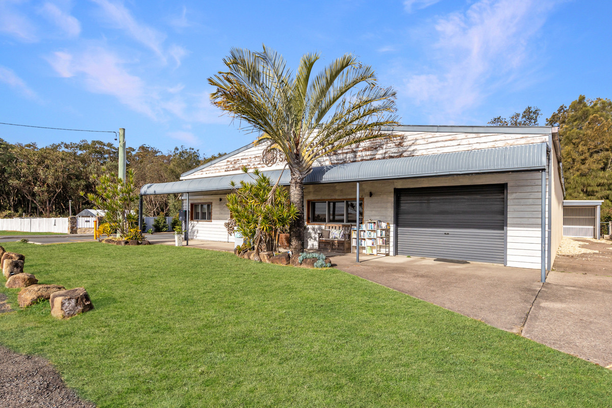 R2 4800999 Redhead 2026 05 19 082446 | Commercial Collective