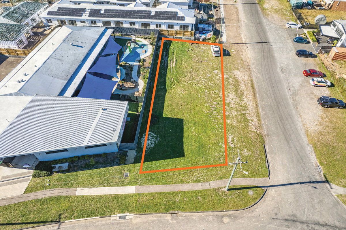 R2 5101504 Tanilba Bay 2026 07 13 100625 | Commercial Collective